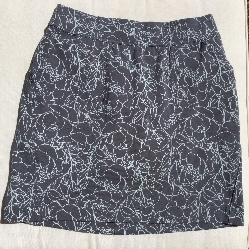 Deluth Golf/Pickleball Skirt, size small.